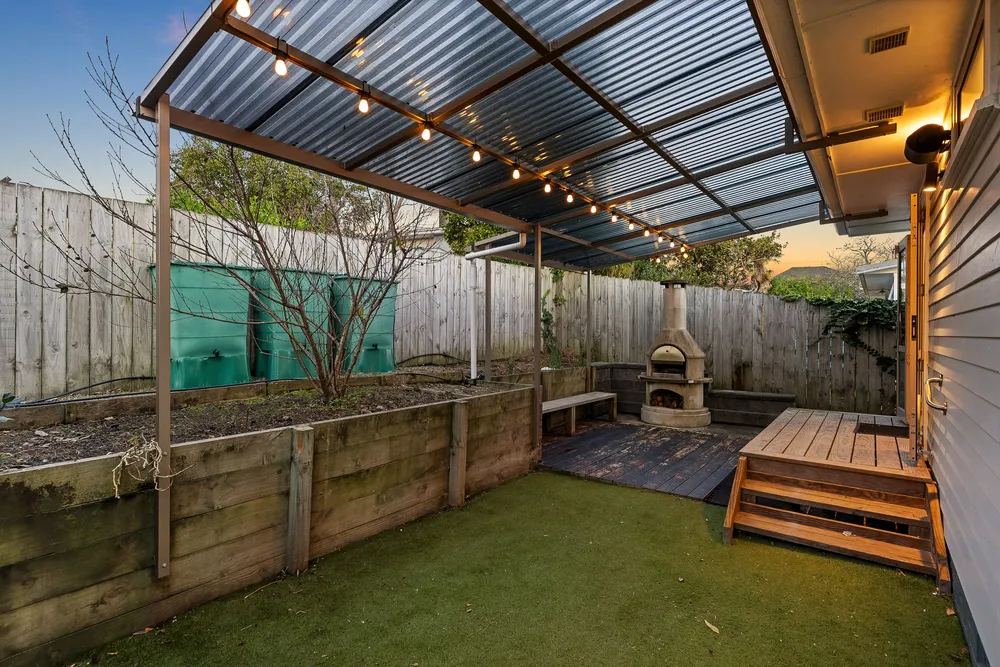 Photos of 9 Paragon Avenue