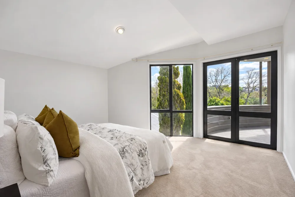 Photos of 23 Shore Road