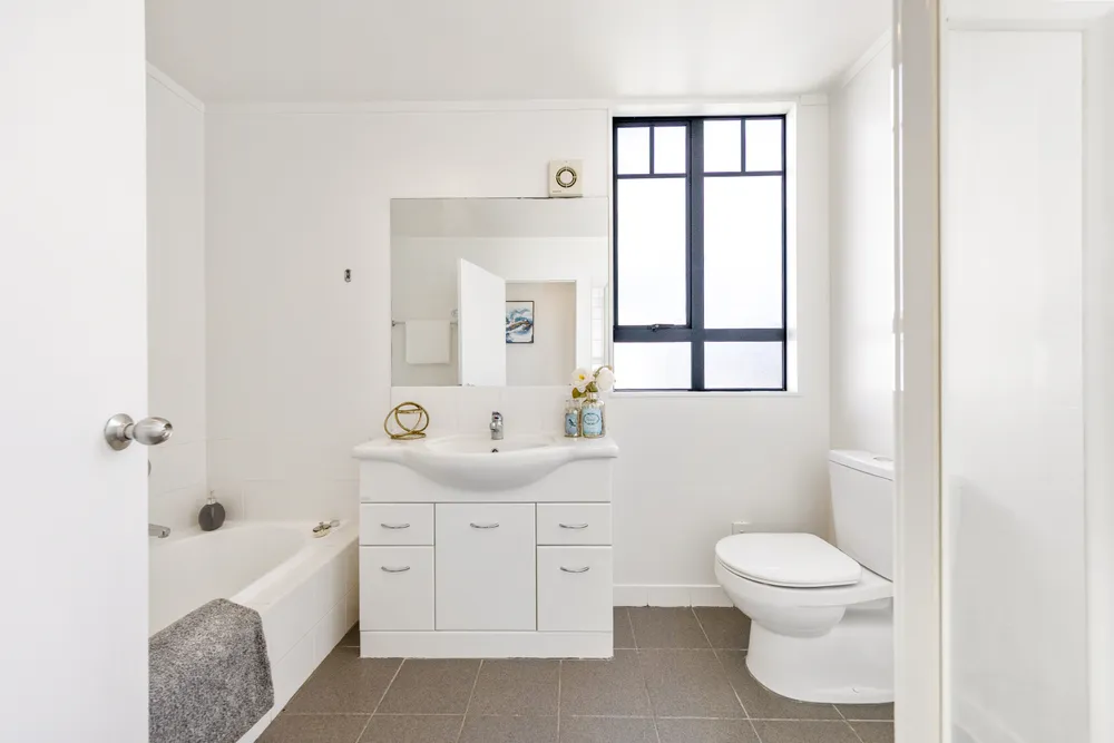 Photos of 36A Robert Street