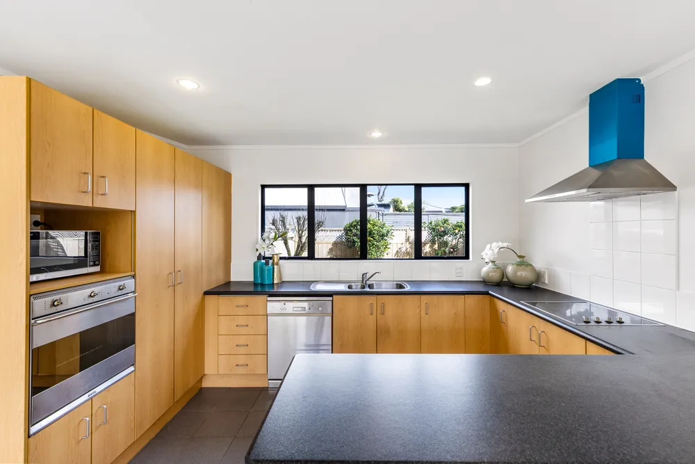 Photos of 36A Robert Street