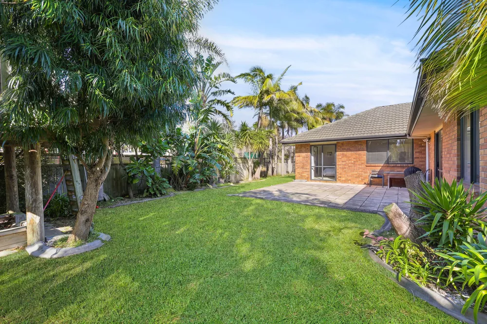 Photos of 71 Regency Park Drive