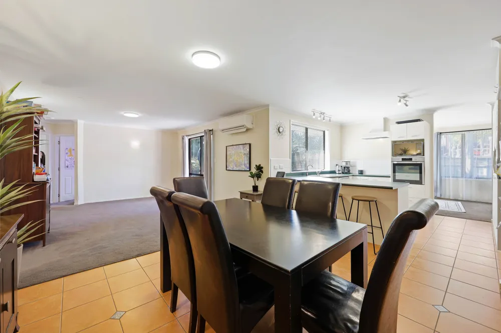Photos of 71 Regency Park Drive