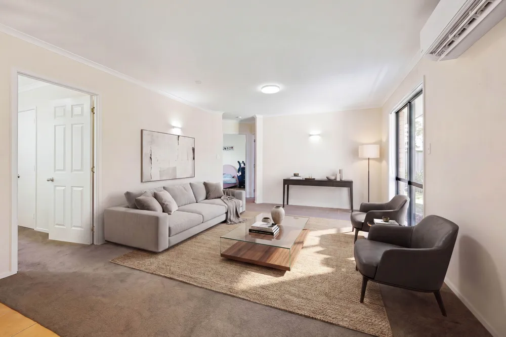 Photos of 71 Regency Park Drive