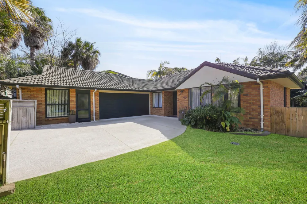 Photo of 71 Regency Park Drive, Gulf Harbour