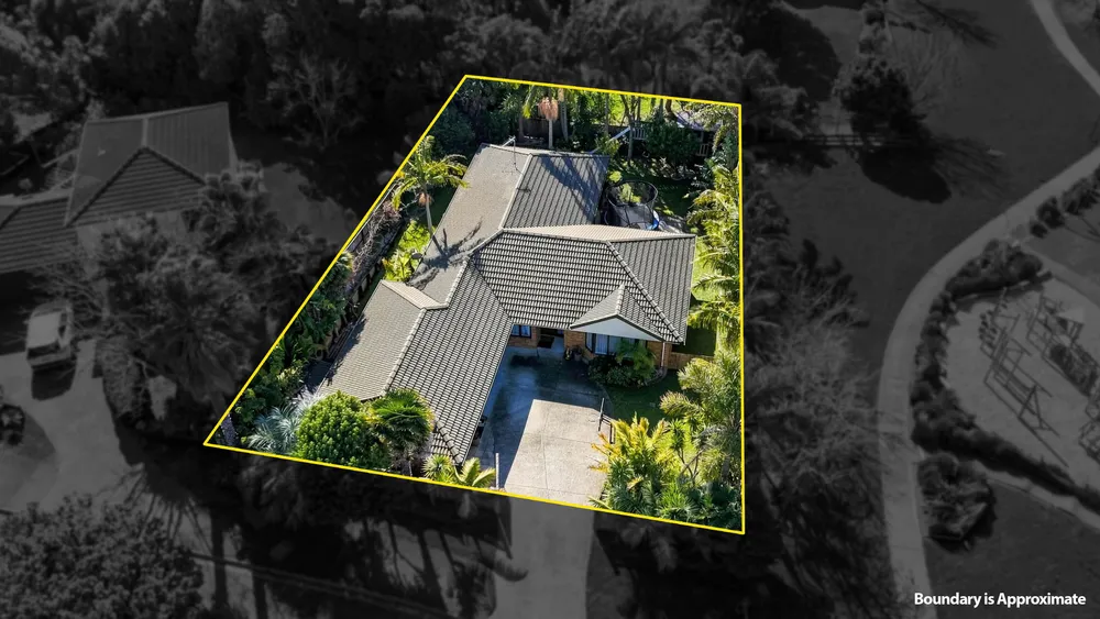 Photos of 71 Regency Park Drive