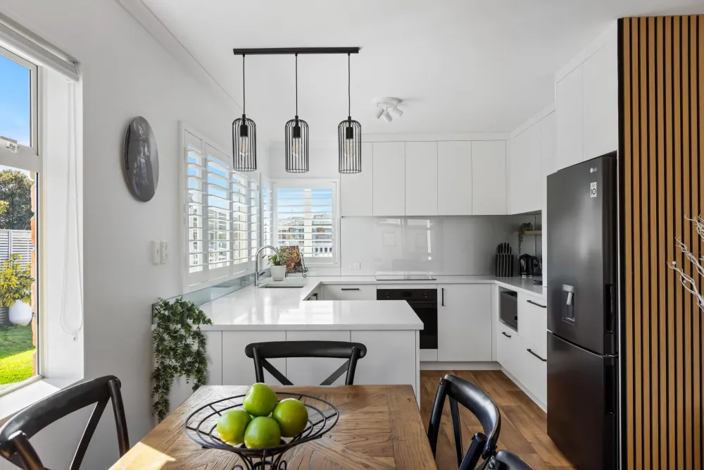 Photos of 11 Francis Skinner Place