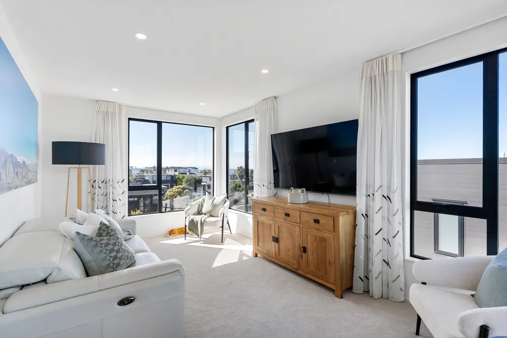 Photos of 18A Marama Street