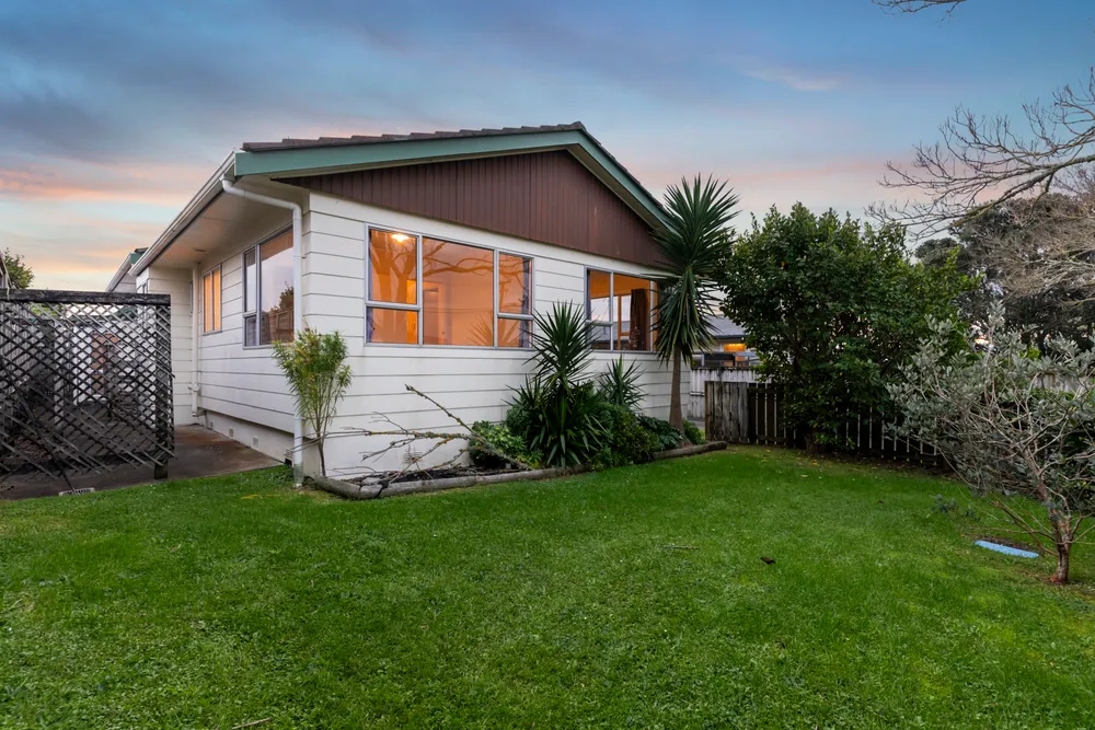 Photos of 73 Red Beach Road