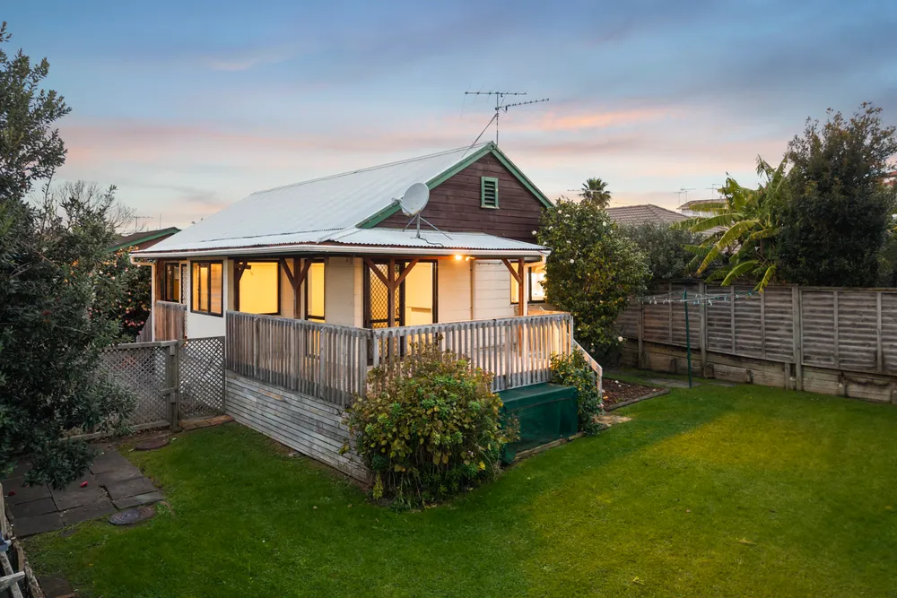 Photos of 73 Red Beach Road