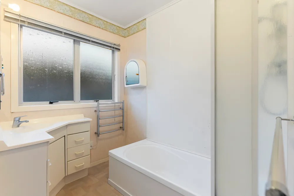 Photos of 73 Red Beach Road