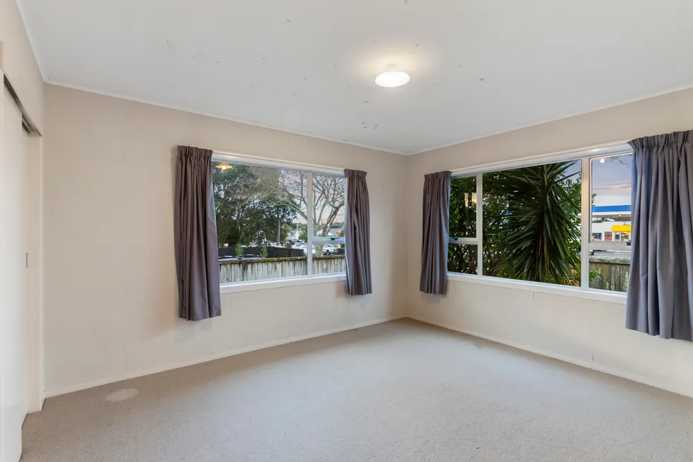 Photos of 73 Red Beach Road