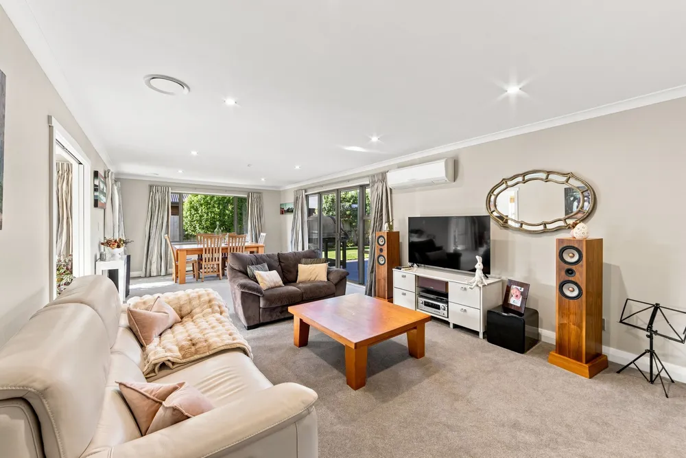 Photos of 7 Romar Lane