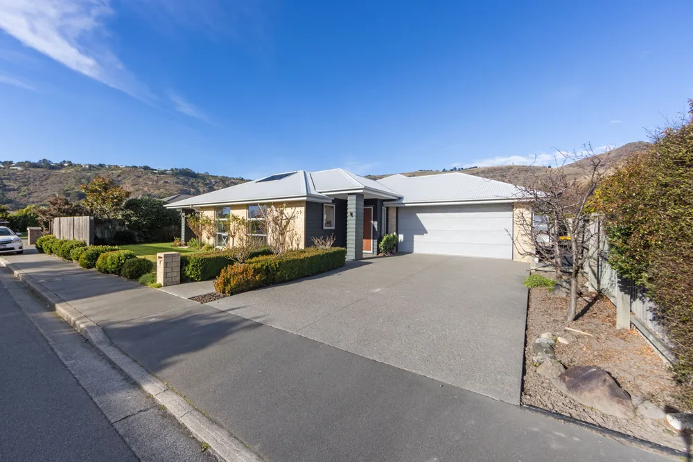 Photos of 7 Romar Lane