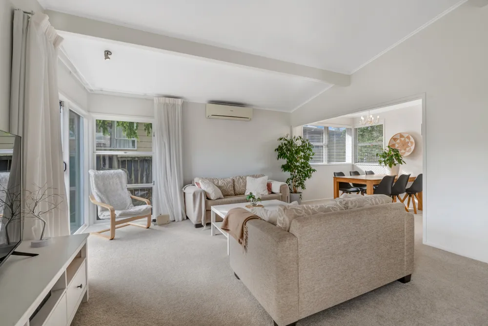 Photos of 9 Woodstock Road
