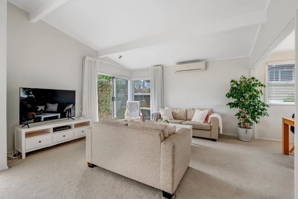 Photos of 9 Woodstock Road