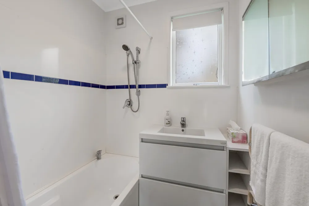 Photos of 9 Woodstock Road