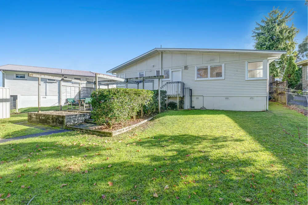 Photos of 9 Woodstock Road