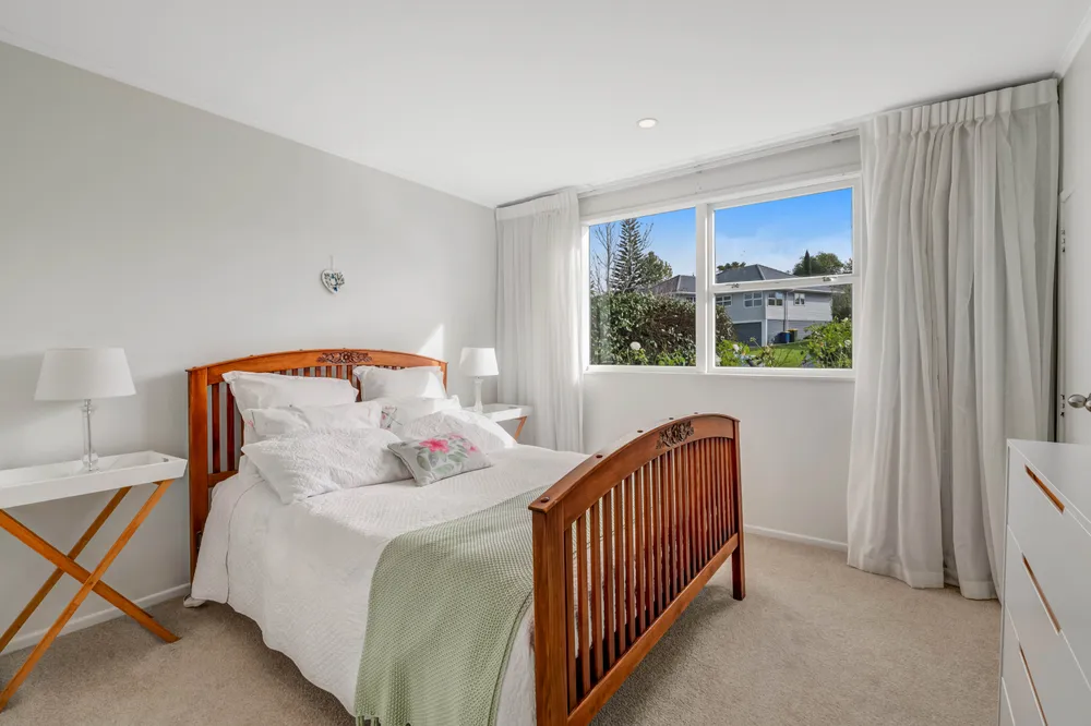 Photos of 9 Woodstock Road