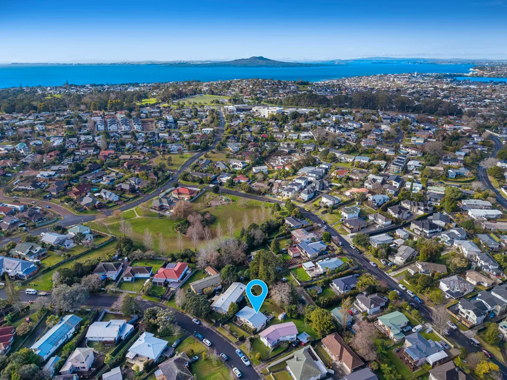 Photos of 9 Woodstock Road