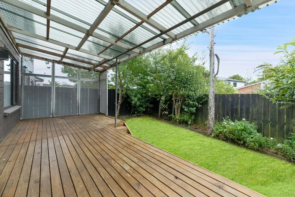 Photos of 18B Riverpark Crescent