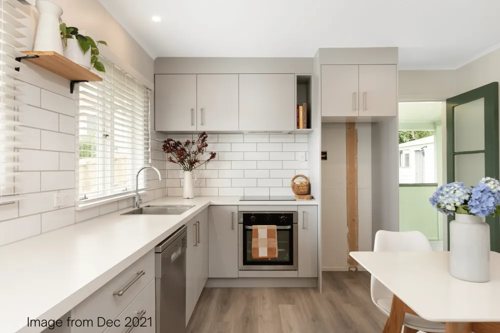 Photos of 468 Fraser Street