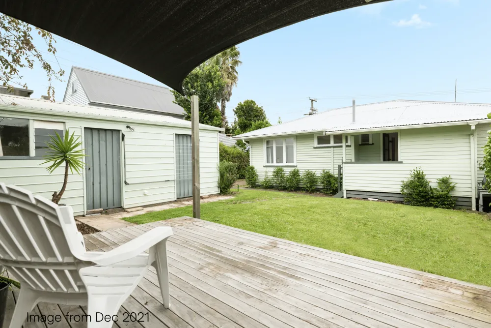 Photos of 468 Fraser Street