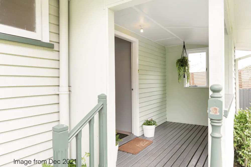 Photos of 468 Fraser Street
