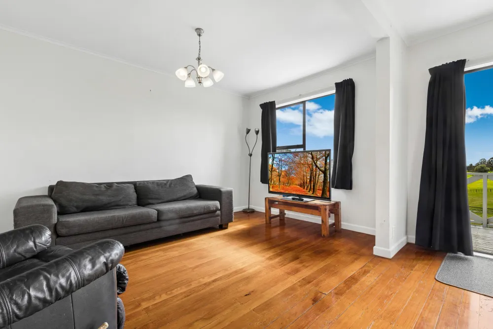 Photos of 24B Eggleton Road