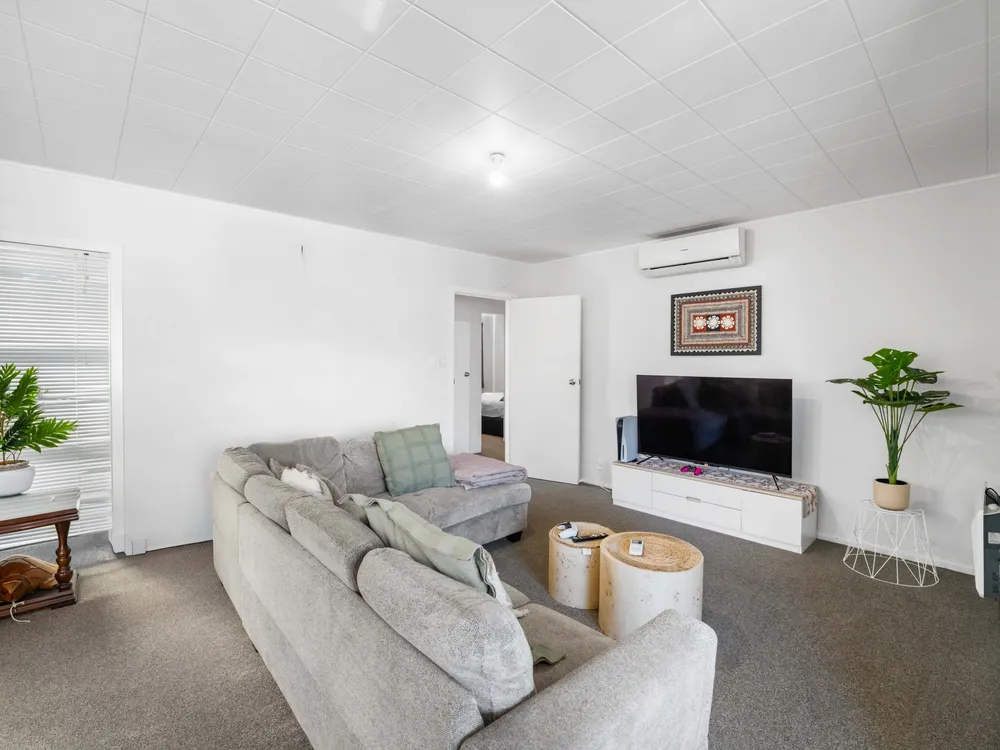 Photos of 38 Thompson Terrace
