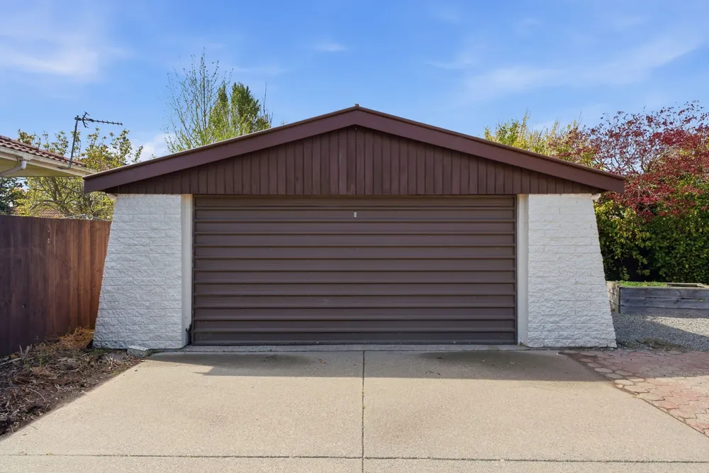 Photos of 421 Halswell Road