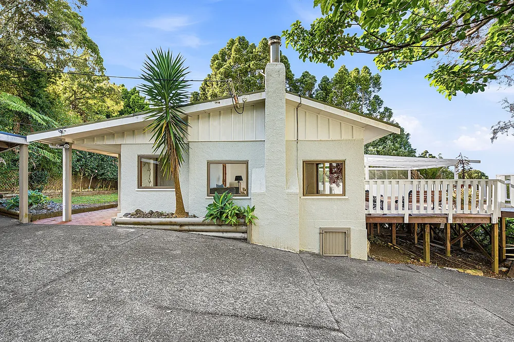 Photos of 122 Otitori Bay Road