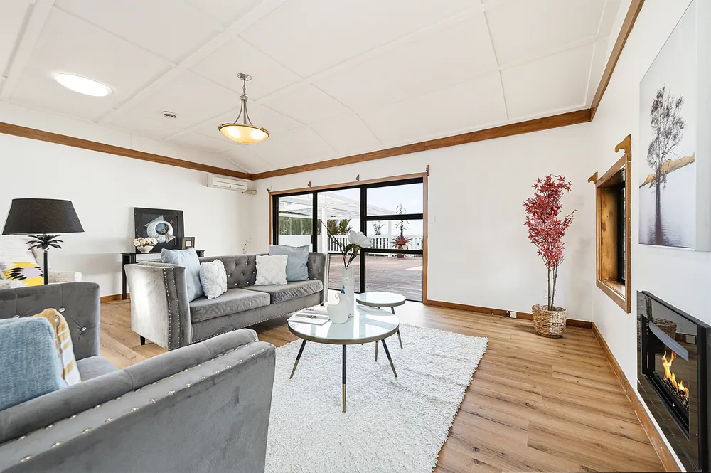 Photos of 122 Otitori Bay Road