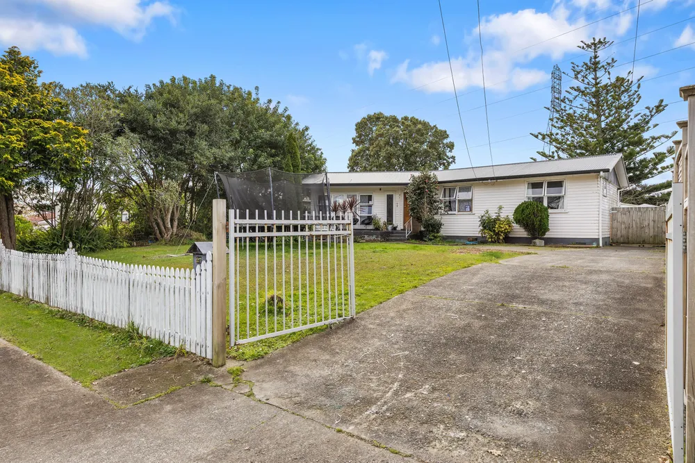 Photos of 27 Pandora Place