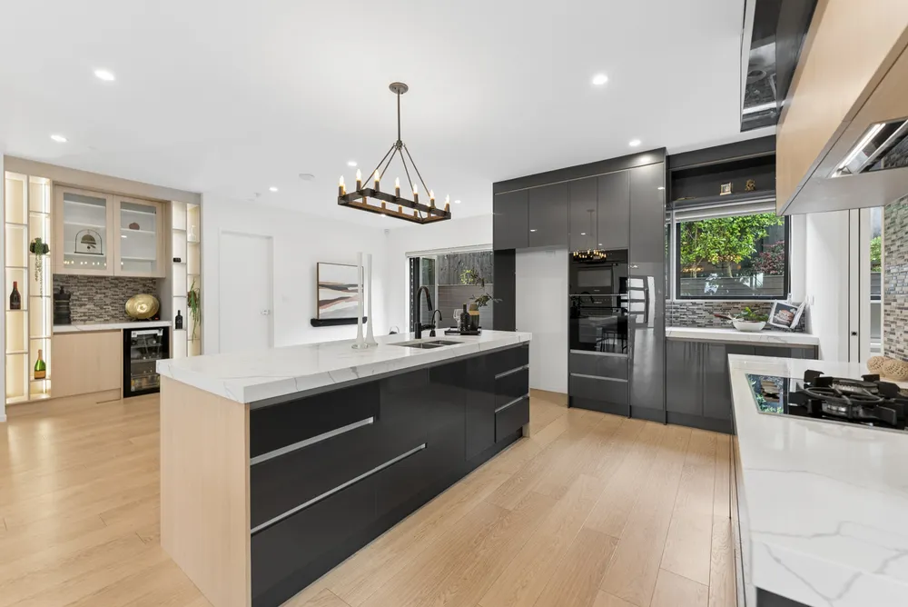Photos of 91C Buckley Road