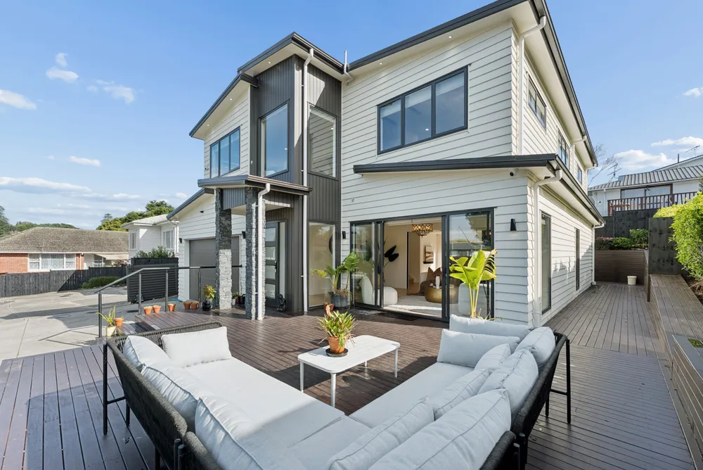 Photos of 91C Buckley Road