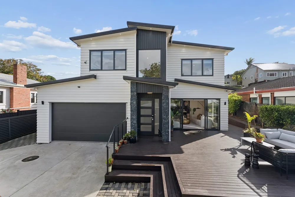 Photos of 91C Buckley Road