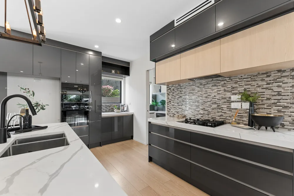 Photos of 91C Buckley Road