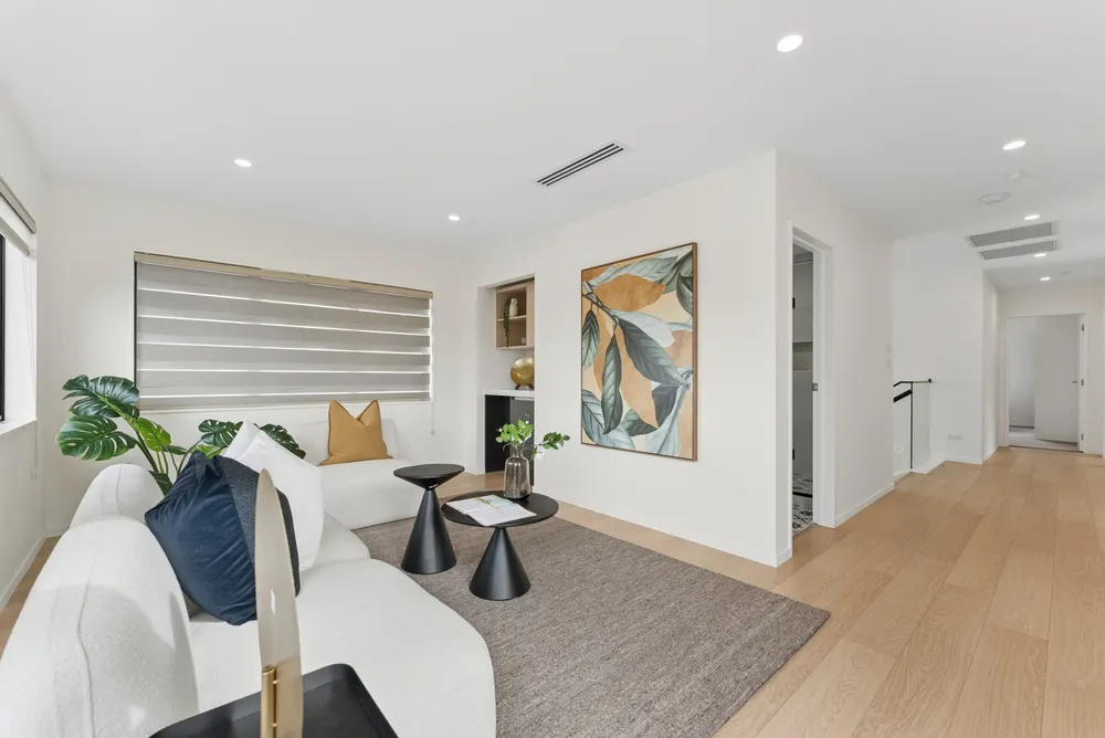 Photos of 91C Buckley Road