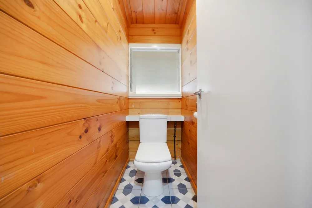 Photos of 6 Robert Burke Place