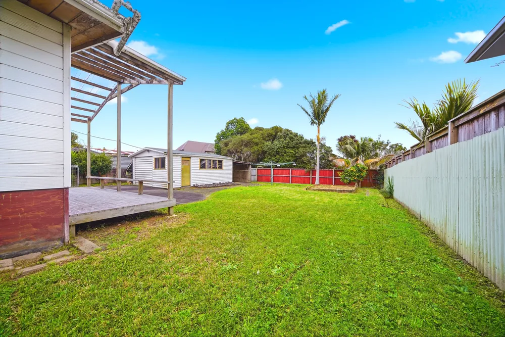 Photos of 6 Robert Burke Place