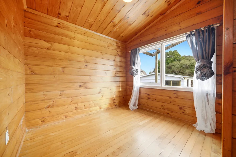 Photos of 6 Robert Burke Place