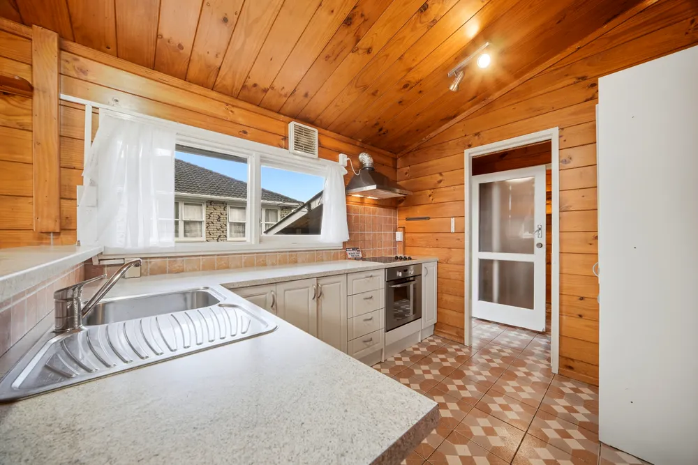 Photos of 6 Robert Burke Place