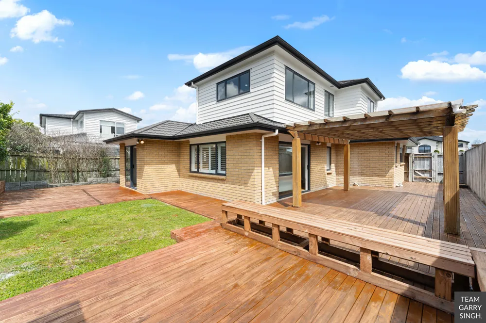 Photos of 8 Hansen Place