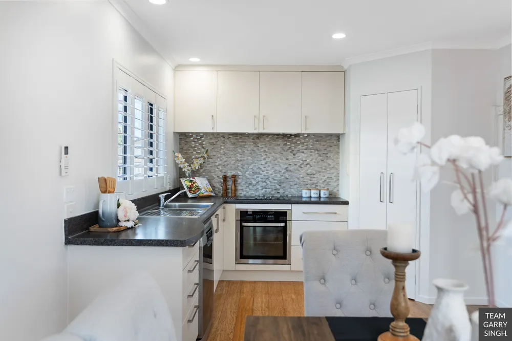 Photos of 8 Hansen Place