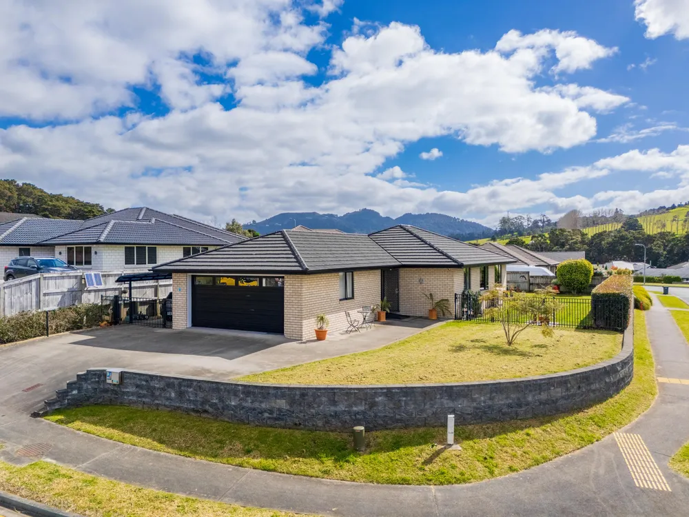 Photos of 41 Wainui Avenue