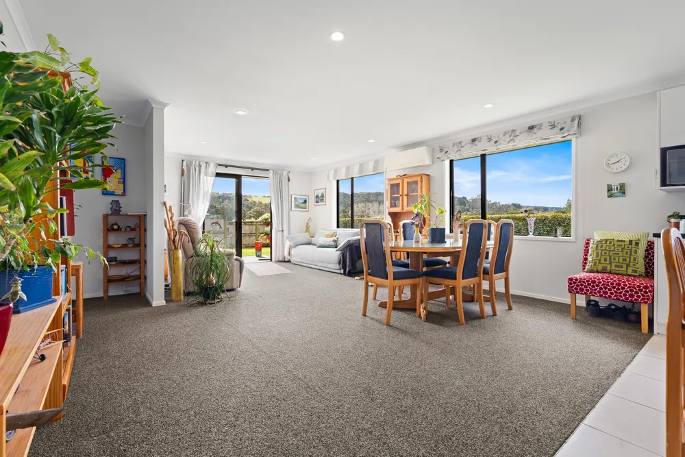 Photos of 41 Wainui Avenue