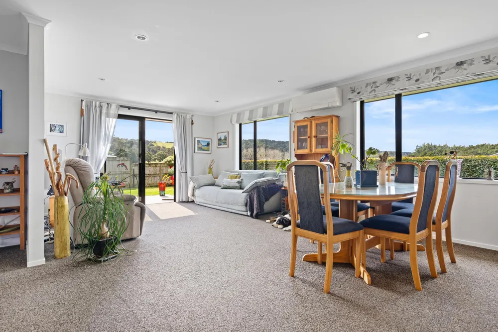 Photos of 41 Wainui Avenue