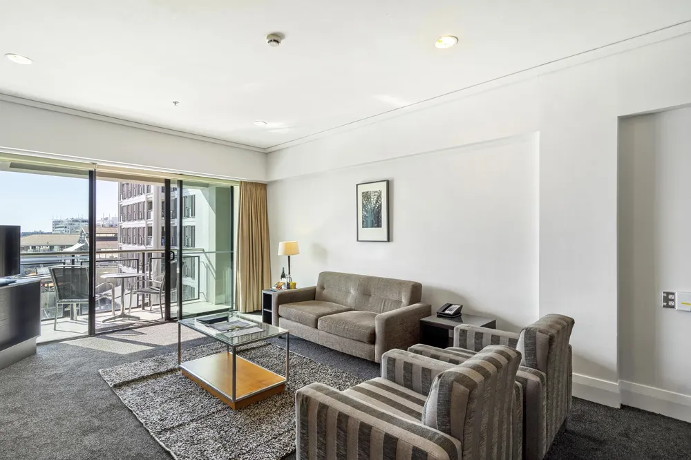 Photos of 402/85 Customs Street West