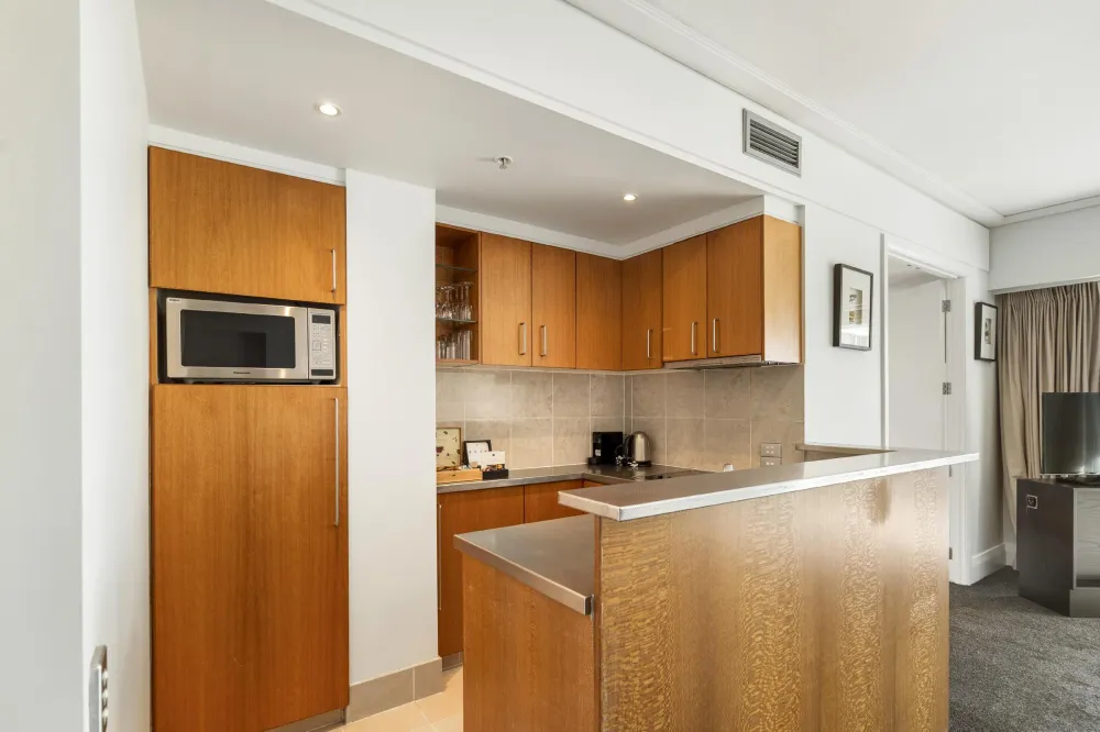 Photos of 402/85 Customs Street West