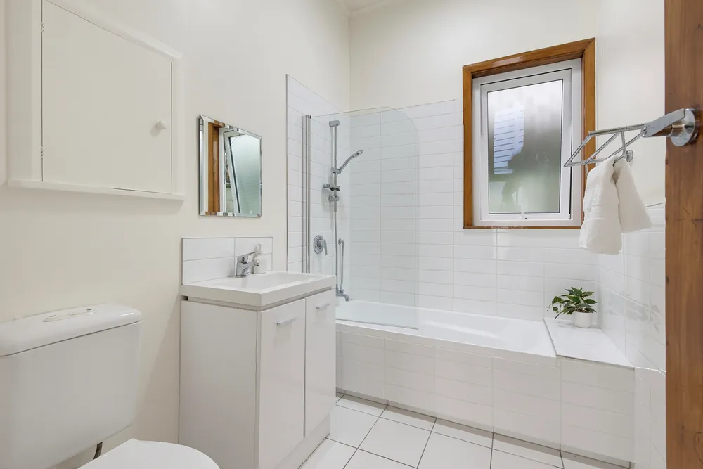 Photos of 29 Grafton Road